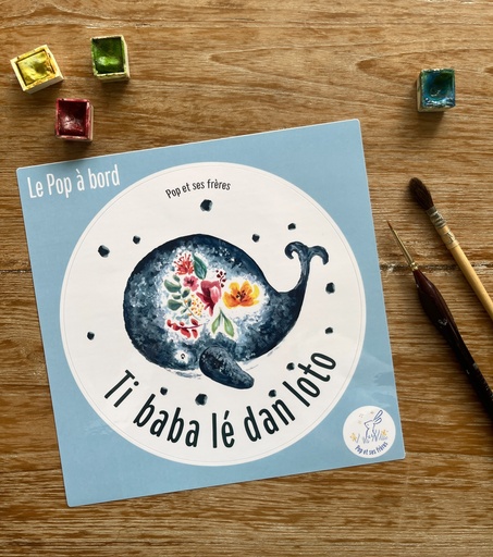 [0922] STICKER BÉBÉ À BORD - LA BALEINE ET LES FLEURS CRÉOLE