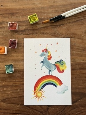 CARTE POSTALE LICORNE ARC EN CIEL